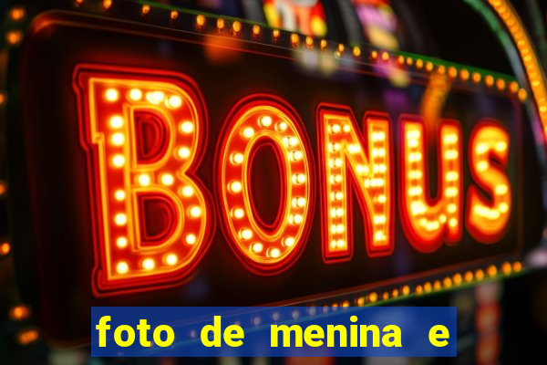 foto de menina e menino juntos fake