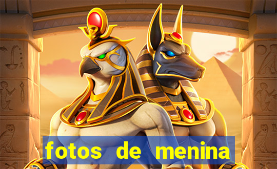 fotos de menina fake cacheada